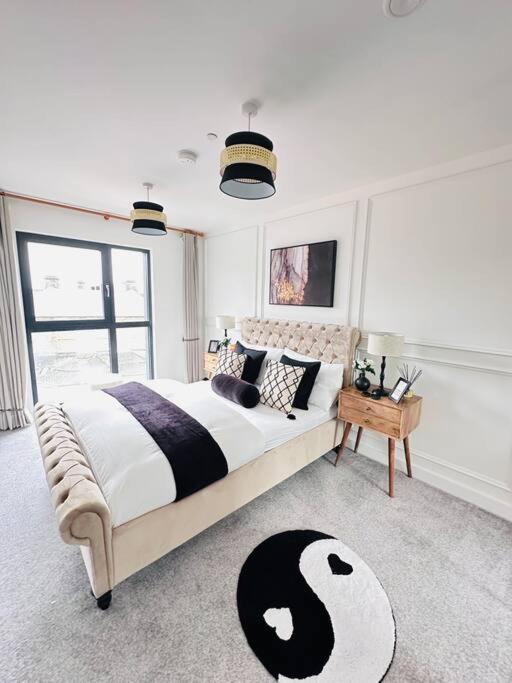 Central Derby Urban 2 Bedroom Flat - An Oasis Of Elegance! Free Parking And Wifi Suitable For Families And Professionals المظهر الخارجي الصورة